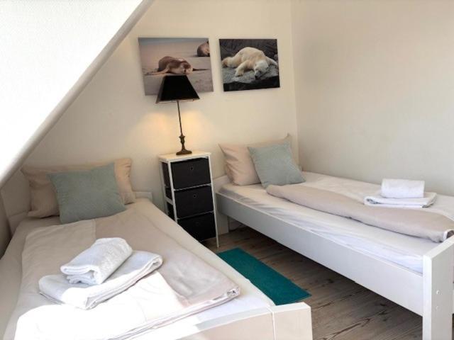 Sorgenfrei -Ruhe Und Erholung In Schoener Studiowohnung 格吕克斯堡 外观 照片